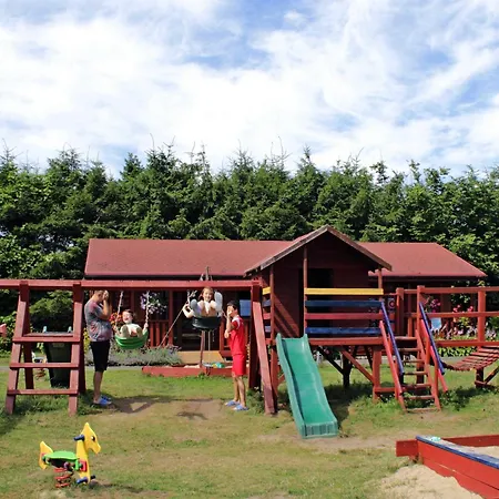 Prázdninový dům Letniskowe Forest Nad Morzem *