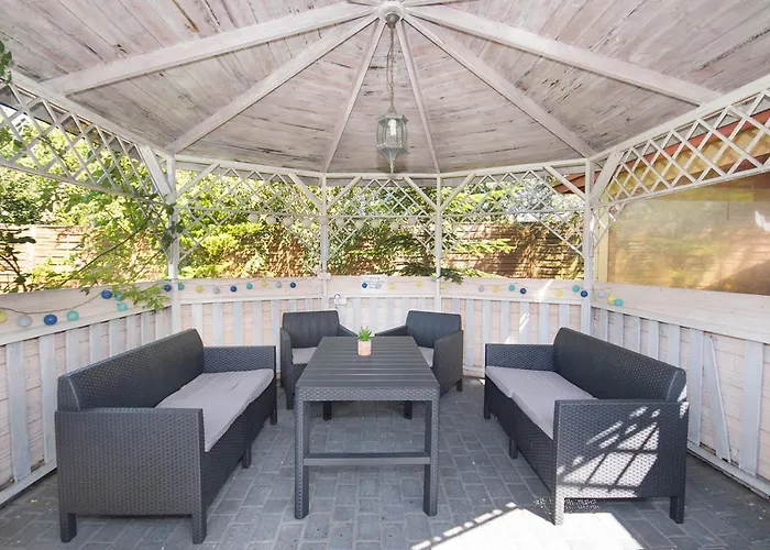 Letniskowe Forest Nad Morzem Holiday home *